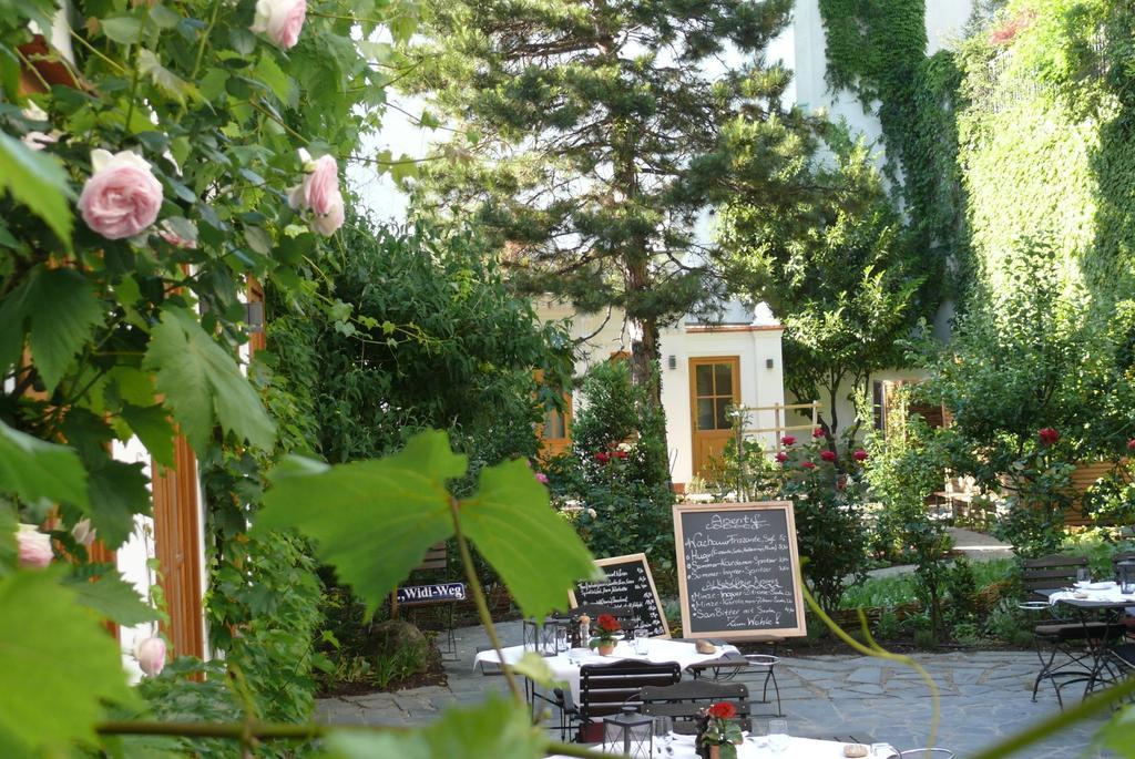 Schreiners Essen Und Wohnen Hotel เวียนนา ภายนอก รูปภาพ